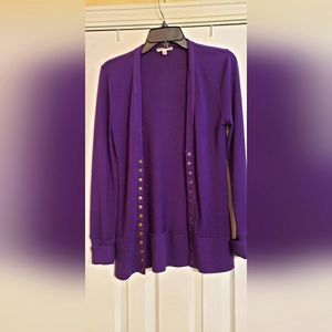 Zenana Outfitters Purple Snap Front Sweater size Medium